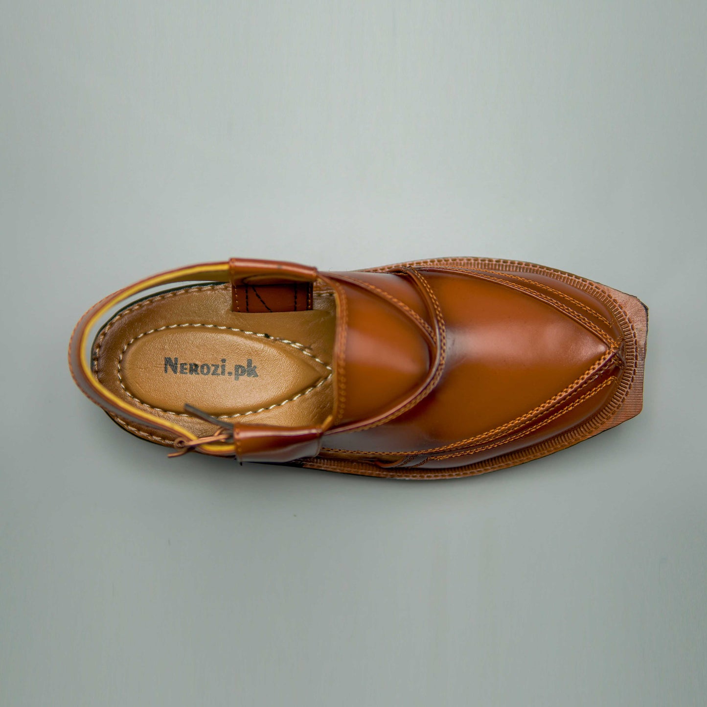 Nerozi Chappal Hand Crafted